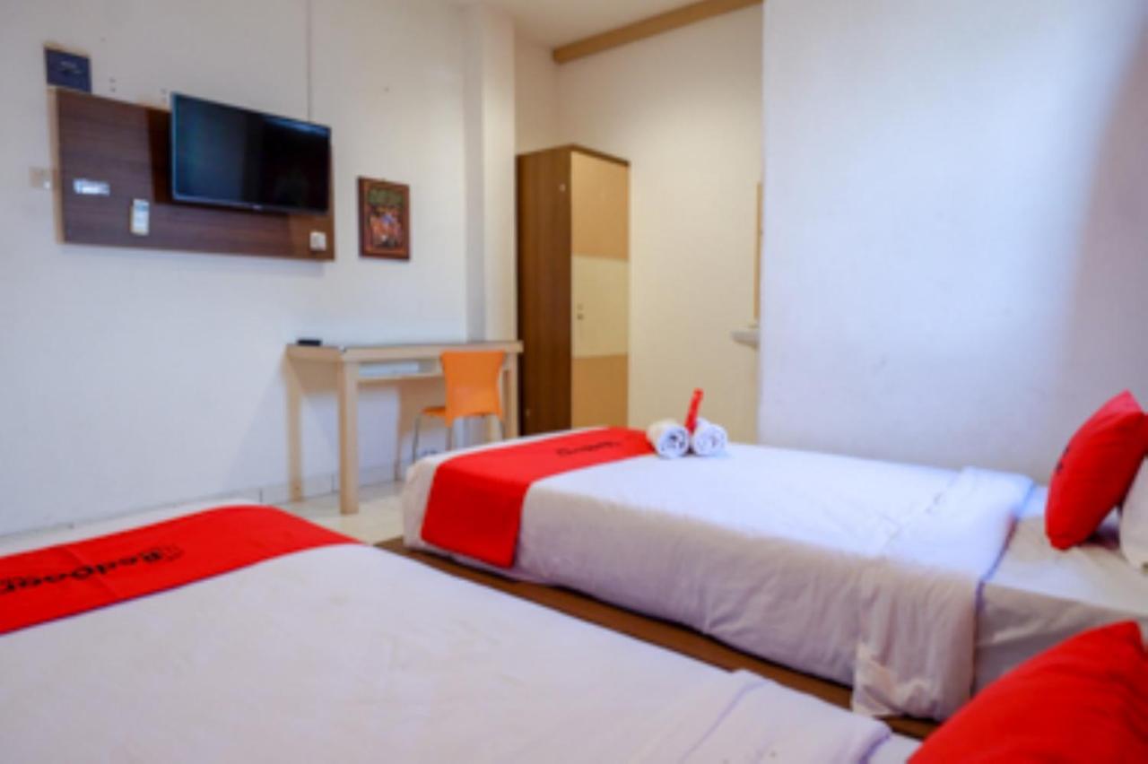 סמאראנג Oyo 1251 Residence 8 מראה חיצוני תמונה