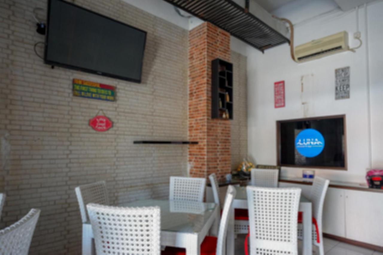 סמאראנג Oyo 1251 Residence 8 מראה חיצוני תמונה