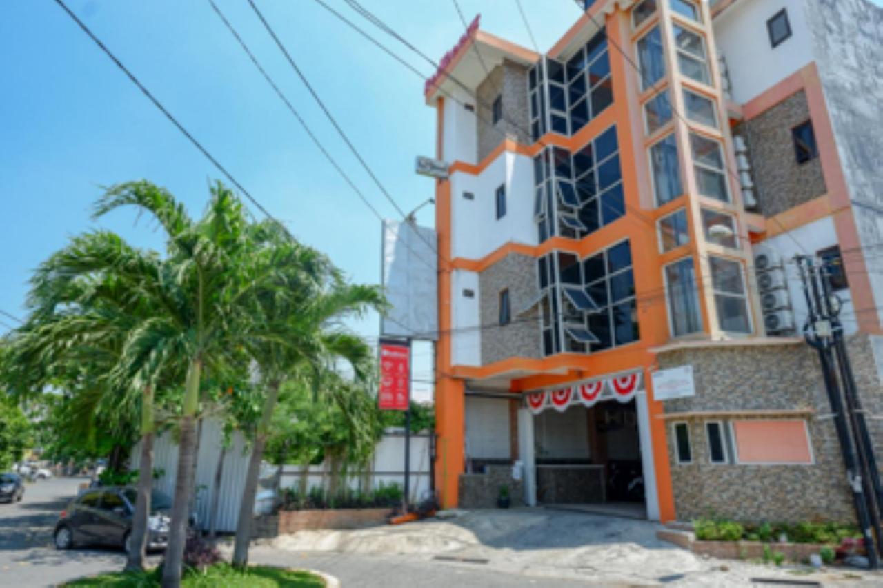 סמאראנג Oyo 1251 Residence 8 מראה חיצוני תמונה