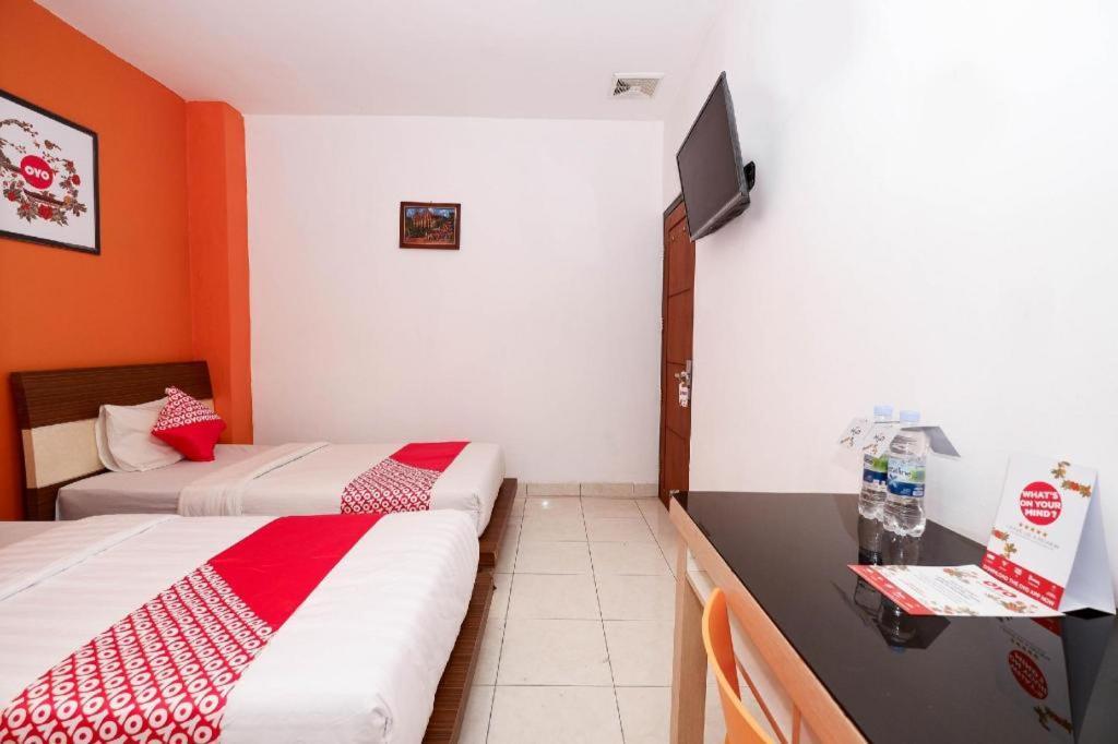 סמאראנג Oyo 1251 Residence 8 מראה חיצוני תמונה