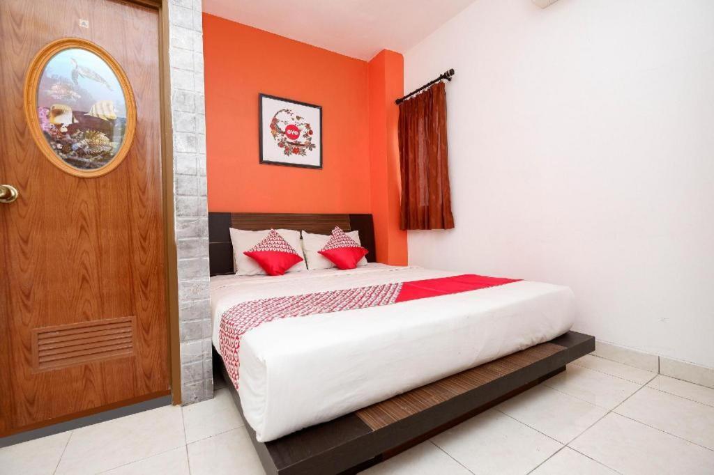 סמאראנג Oyo 1251 Residence 8 מראה חיצוני תמונה