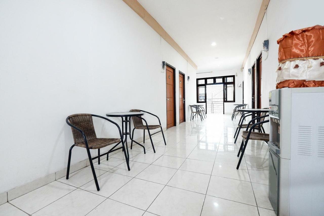 סמאראנג Oyo 1251 Residence 8 מראה חיצוני תמונה