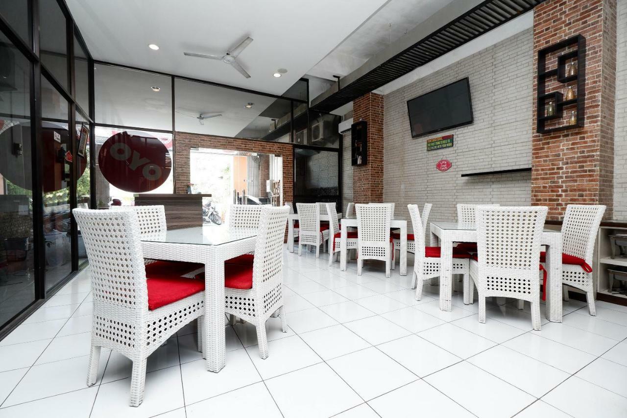 סמאראנג Oyo 1251 Residence 8 מראה חיצוני תמונה